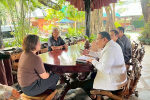 LINE_ALBUM_สัญจร_260211_14