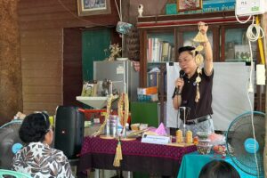LINE_ALBUM_18869_260819_10