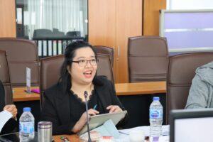 LINE_ALBUM_41268_251204_7