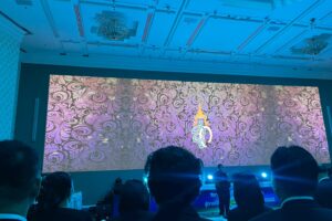 LINE_ALBUM_81268_251208_7